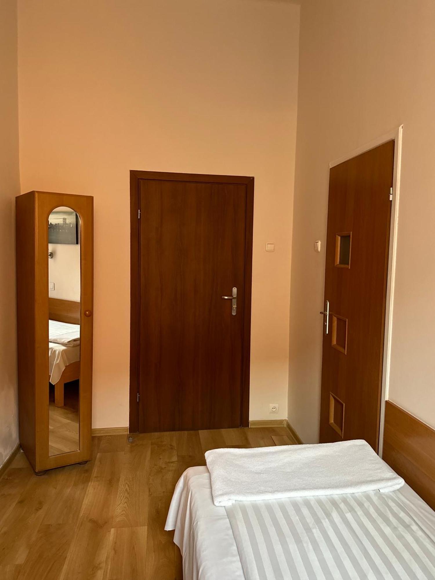 Hotel Haga Częstochowa Eksteriør bilde